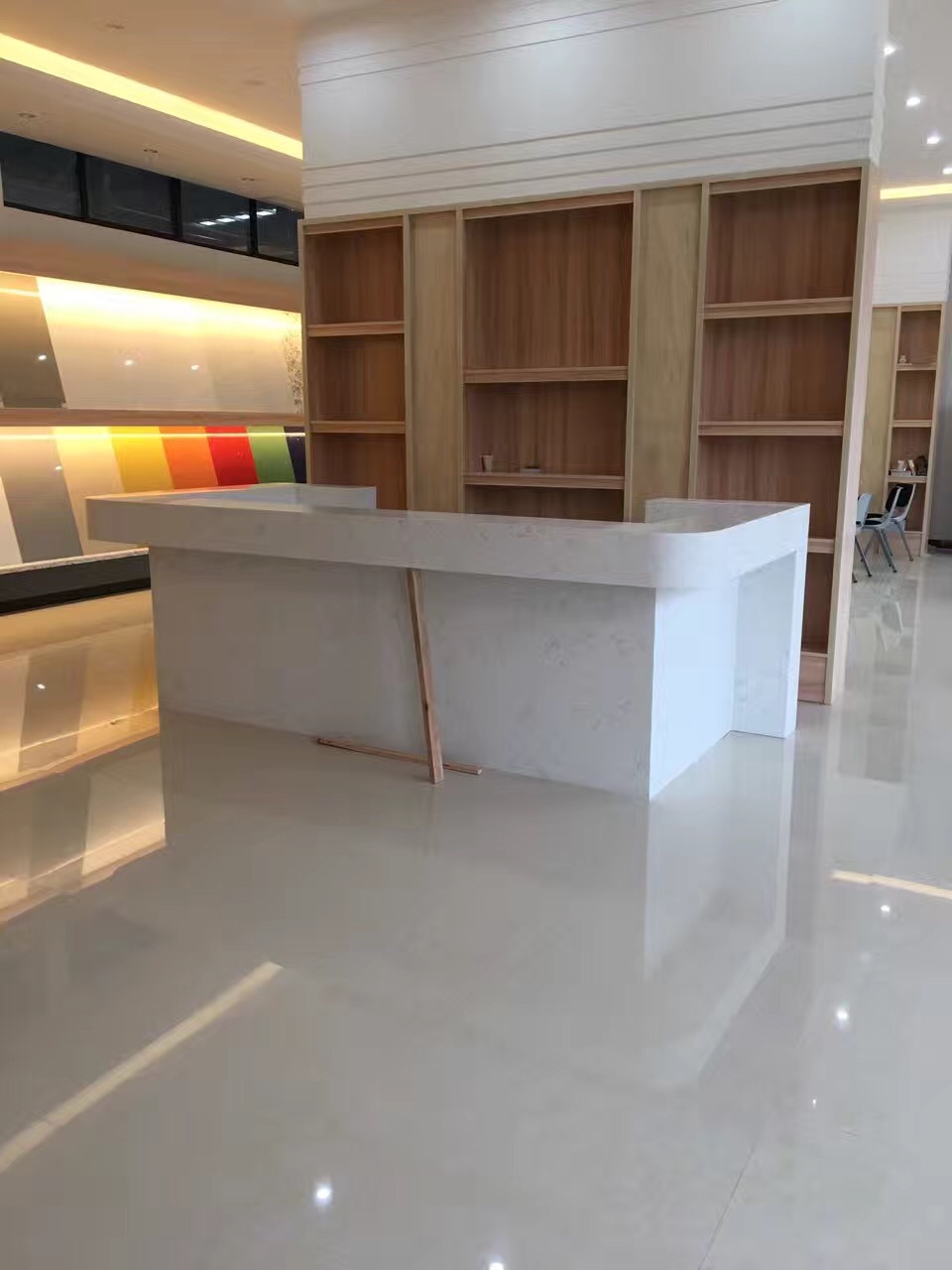 Quality Engineering Calacatta White Quartz Stone Slabs